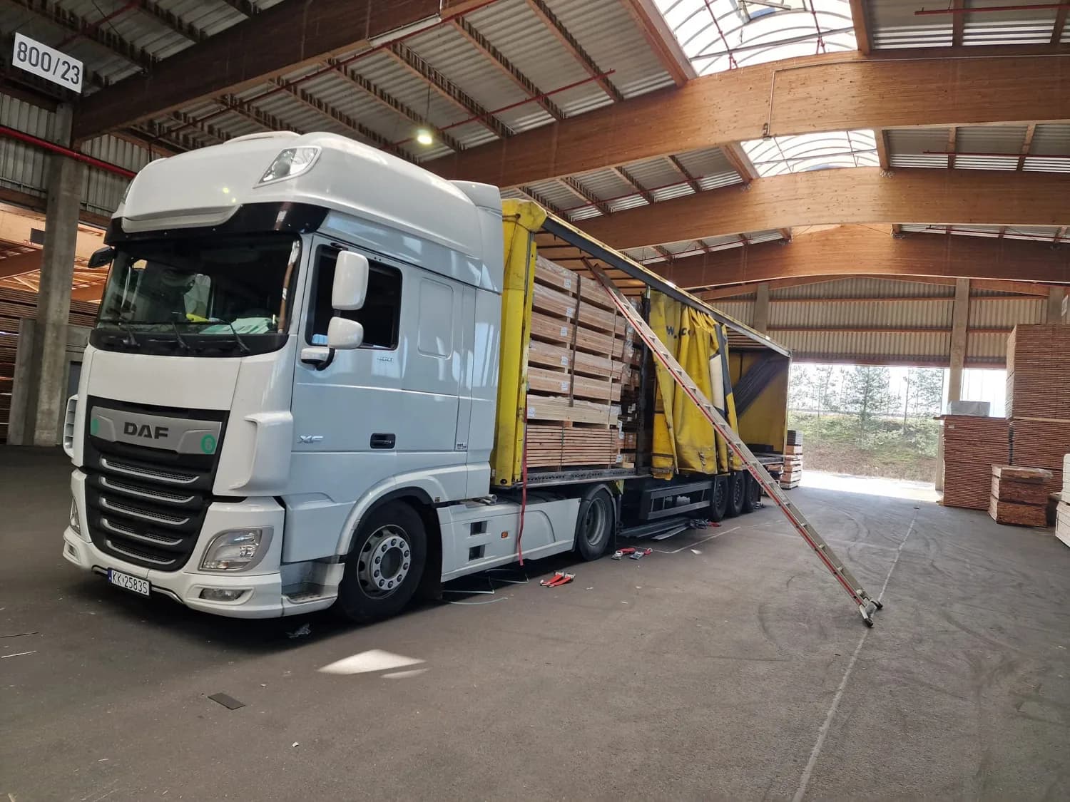 Pojazd transportowy — zdjęcie z galerii KRDG Logistics 11